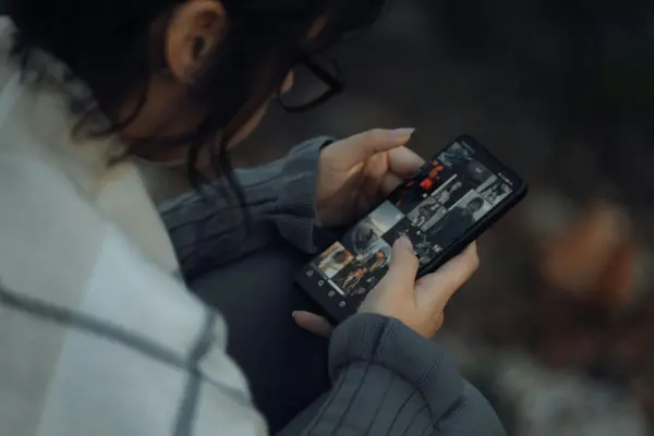 Como Baixar Vídeos das Redes Sociais no Celular